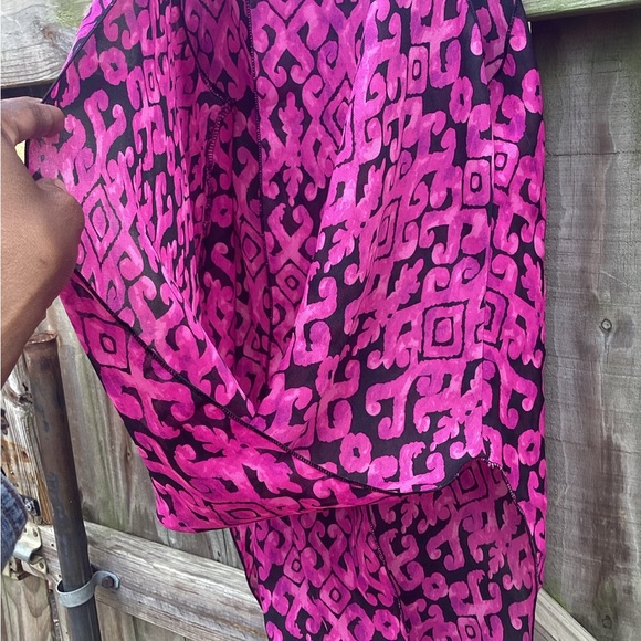 Heart to heart P!nk animal print twisted up blouse size M - Picture 3 of 7